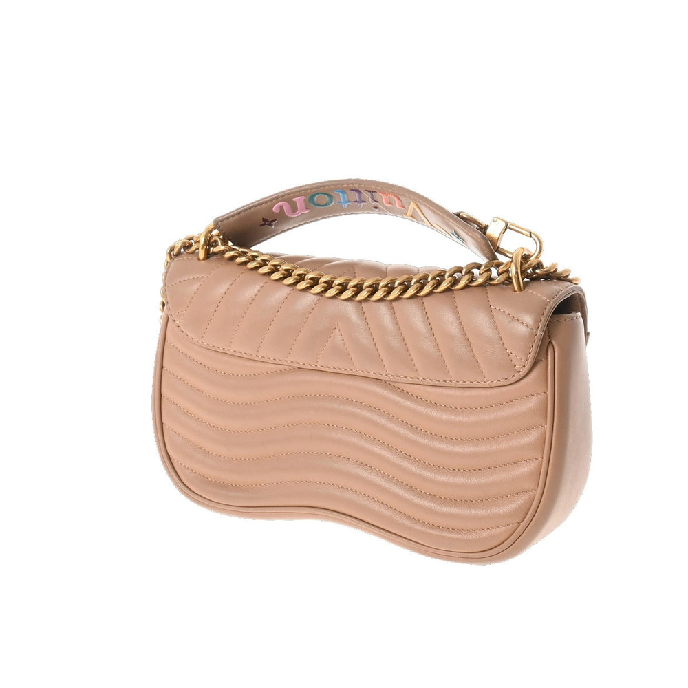 Louis Vuitton Beige Calfskin Chain Bag Wave